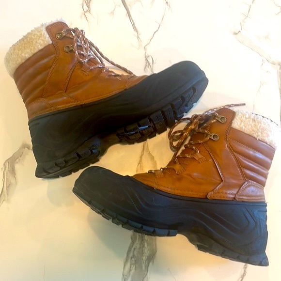 Men’s Nautica Size 8, Low tide, Tan,Black, Duck Boot, Waterproof, winter boot - Picture 12 of 13